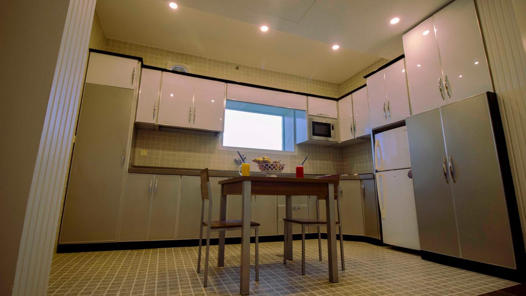 Nukhbat Al Makan Apartment Hotel Ta'if Værelse billede